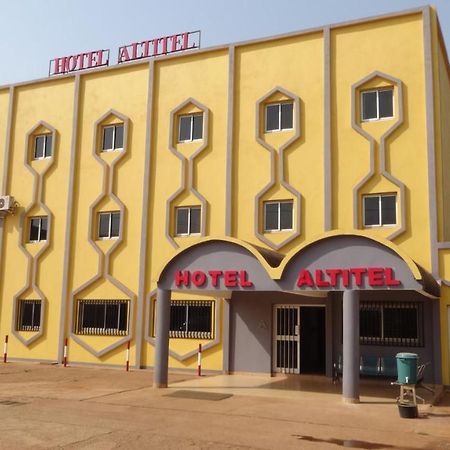 Hotel Altitel Bafoussam Eksteriør bilde