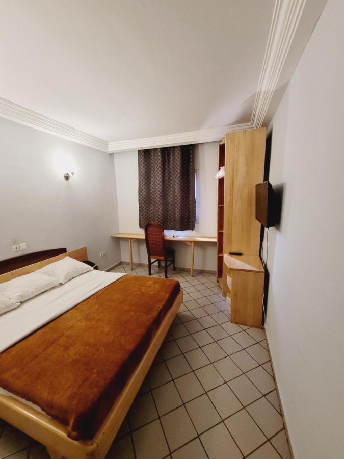 Hotel Altitel Bafoussam Eksteriør bilde